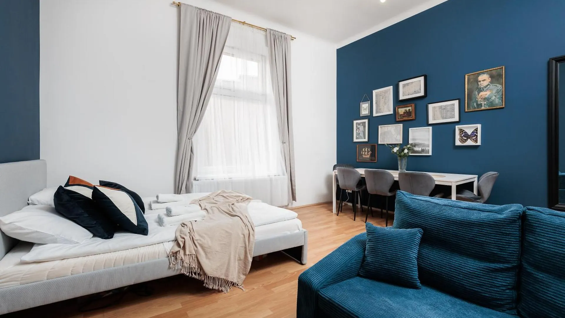 Stylowy Apartament - 6 Sypialni - Krakow, Stare Miasto - By Upstairs